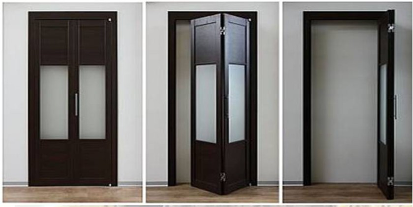 Шпонированные двери гармошка с матовыми стеклянными вставками Тольятти